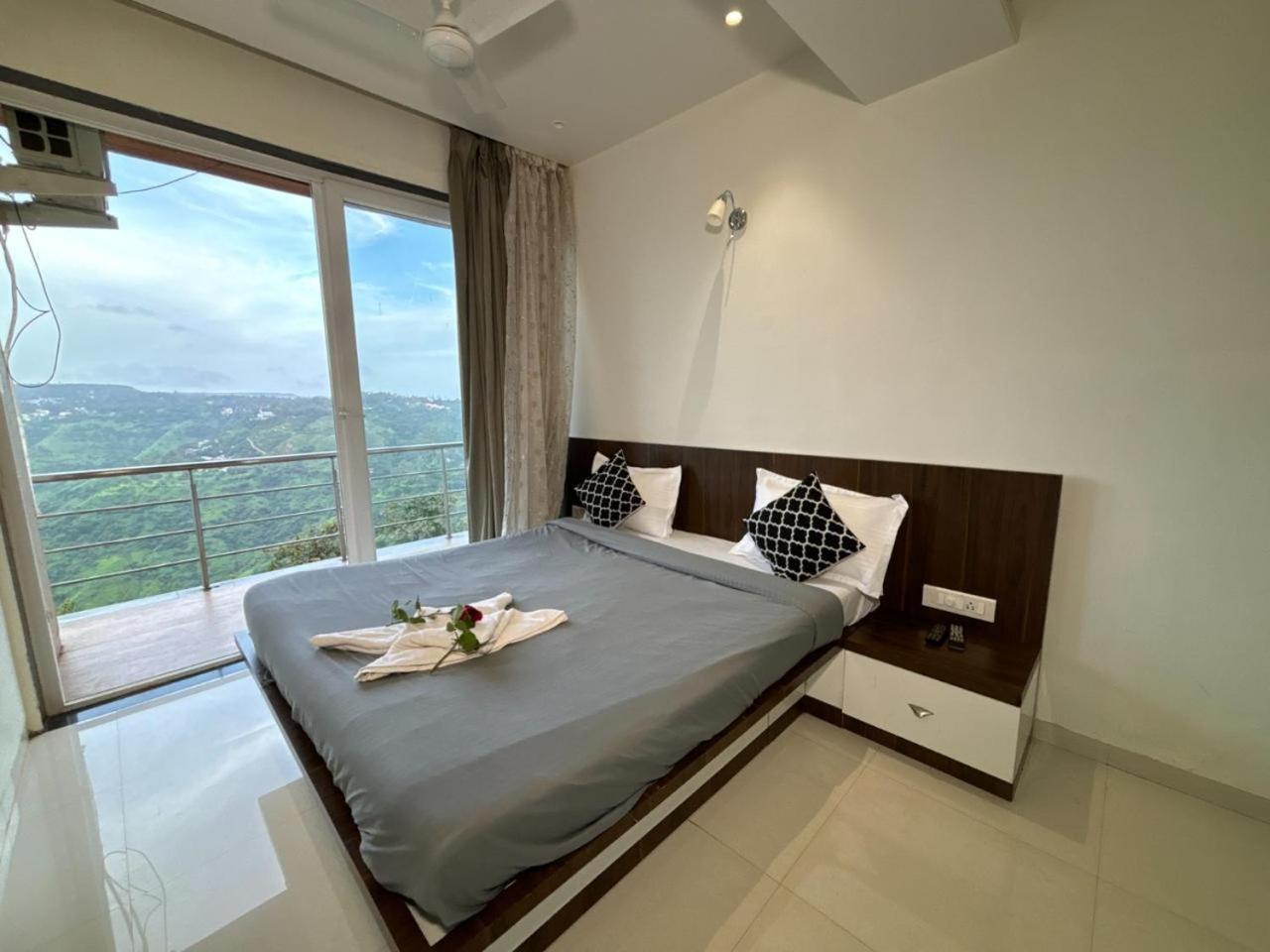 Hillview Rooms By 29 Bungalow Panchgani Exterior photo